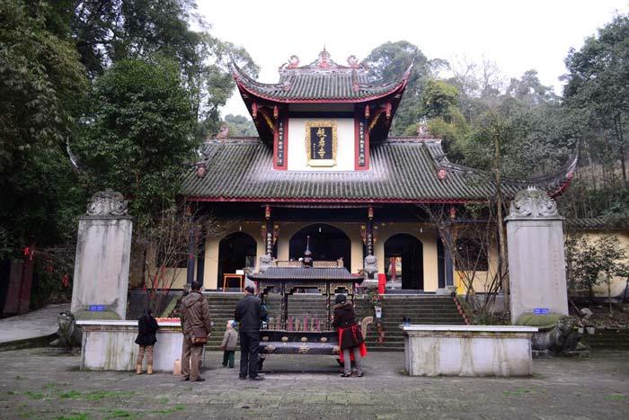 四川深山中的般若寺，至今已有600年历史，距都江堰半小时车程