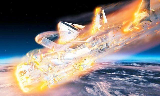 美国航天史上最严重的事故！7名宇航员惨死，竟是因为泡沫塑料