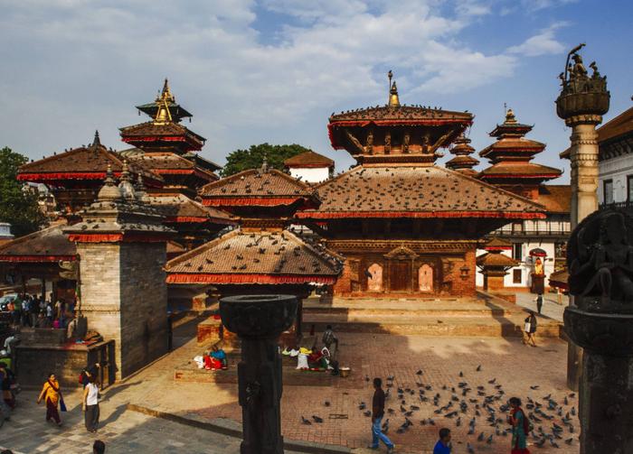 尼泊尔最有名气的广场，为世界文化遗产，曾受地震影响严重损坏