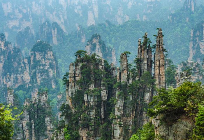 湖南最著名的旅游景区，中国首个国家森林公园，美若仙境值得一去