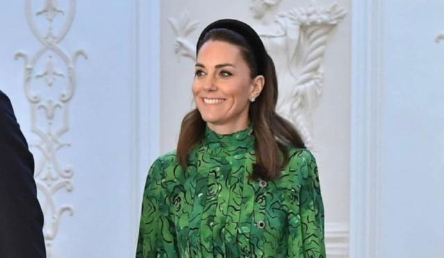 凯特王妃气质太惊艳！穿绿色碎花连衣裙优雅又有知性