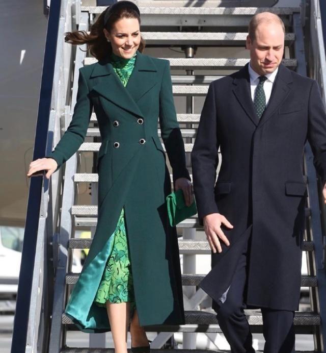 凯特王妃气质太惊艳！穿绿色碎花连衣裙优雅又有知性