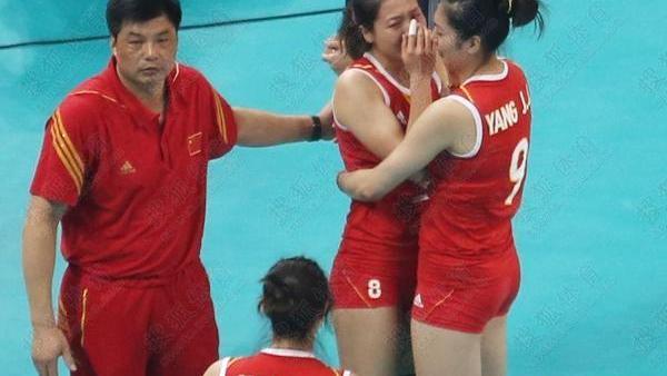 伦敦奥运会上拥有惠若琪、王一梅等人的中国女排为何败给了日本？