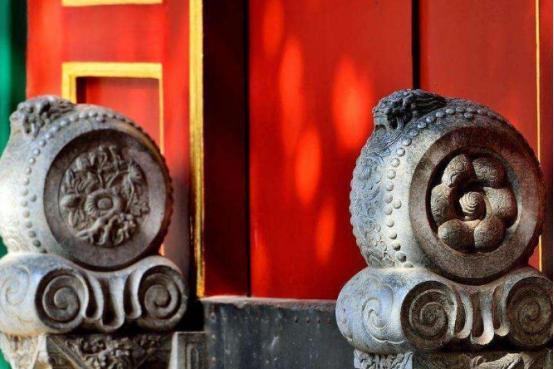 古代房屋门槛有什么作用？封建礼制的身份象征背后，还有实用意义