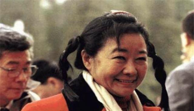 华懋小甜甜龚心如：丈夫被绑架30年了无音讯，她将830亿遗产捐了