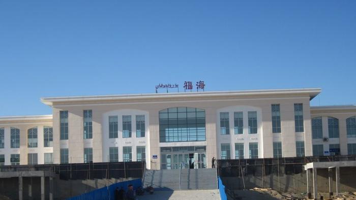 新疆阿勒泰地区主要的三座火车站一览