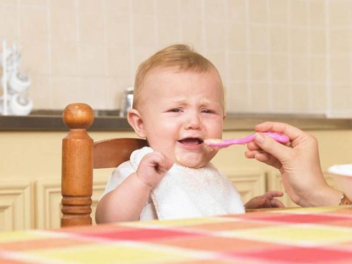 宝宝不到半岁患“肾结石”，错误的喂养方式是元凶，这是在害孩子