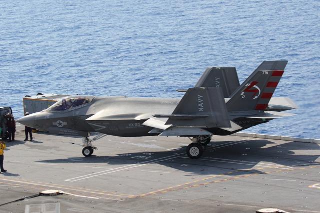 同样是最新的舰载战斗机，歼-31和F-35哪个更厉害？理由是什么？