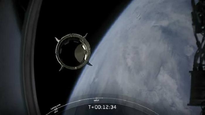 SpaceX实现载人首飞！马斯克的太空梦又进一步