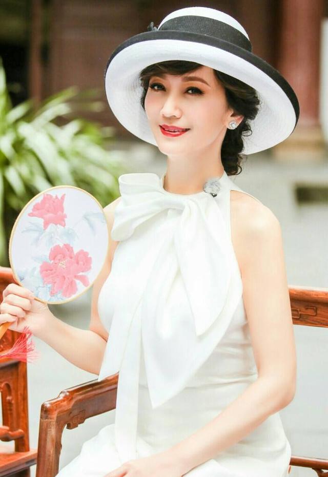 河南最美的9位女星，张子枫张檬上榜，最后一位当之无愧