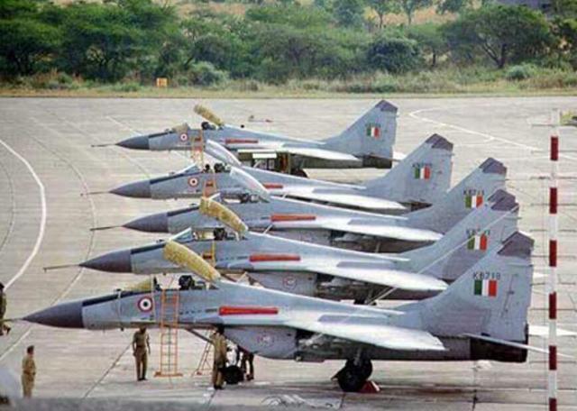 幻影2000再上一线，印度空军的“老爷机”，还有多少战力？