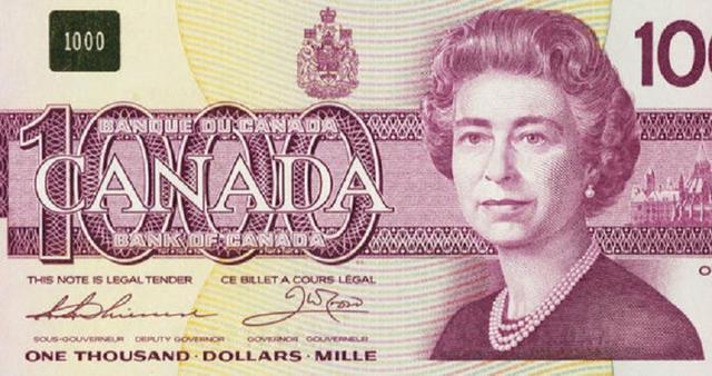 英女王不仅是英国元首，同样是加拿大新西兰等国元首，这是为何？