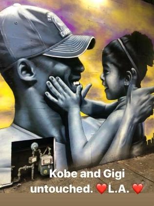 洛杉矶陷入混乱,街头涂鸦被损坏,为何科比和GIGI壁画仍完好无损？