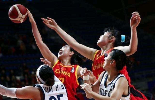 中国女篮内线又出新人！菜鸟赛季18成最强中锋，一数据超越韩旭