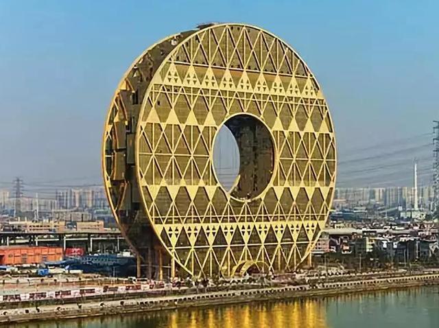 广州最“奇葩”3座建筑，因奇特造型闻名全国，今成知名旅游景点