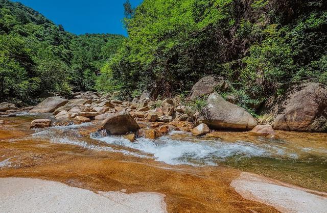 浙江台州天台山与舟山普陀山，同为5A级景区,哪个景区更值得来呢