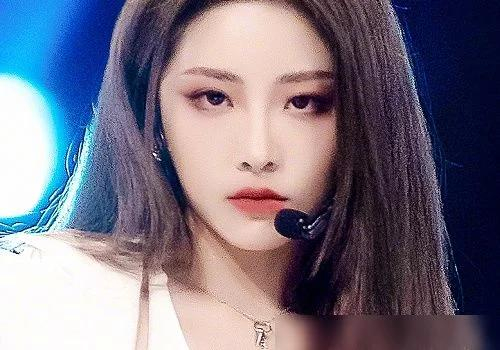 THE9成员担当：刘雨昕全能ACE虞书欣可爱担当，门面担当有争议