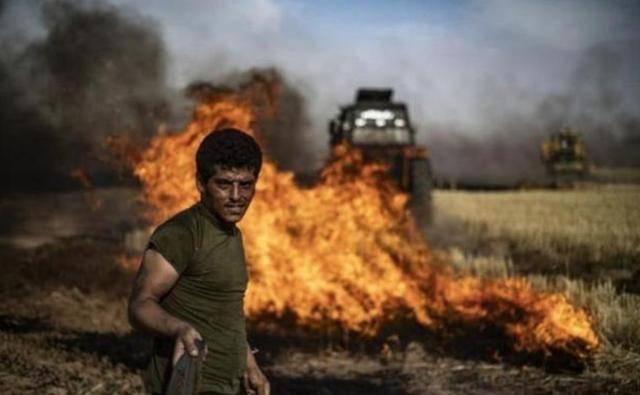 土耳其效仿美军展开“焦土”作战，烧毁叙数十万亩麦田