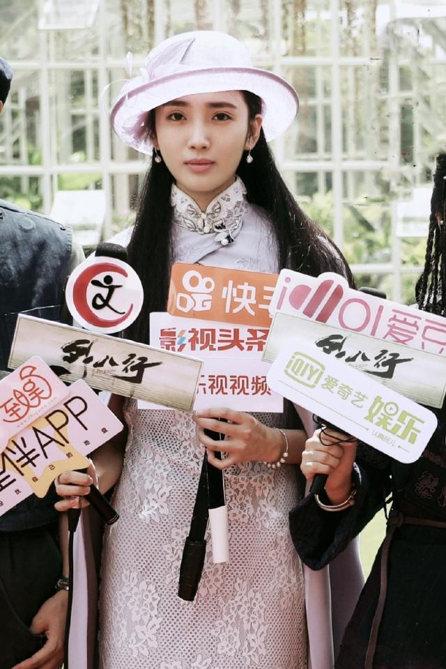 《民初奇人传》开播，王紫璇旗袍洋装上阵，上演华丽民国时装秀