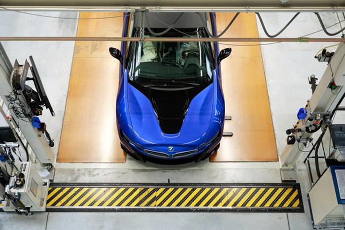 宝马i8正式停产 继任车型将于2023年亮相