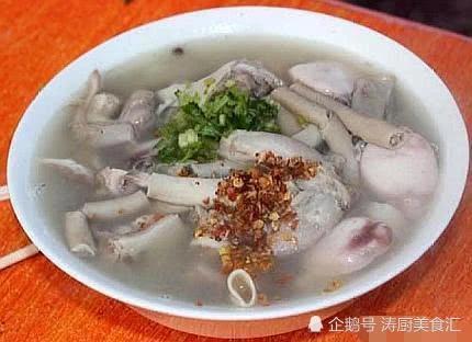 这10大美食是豪爽山东人的美味，外地食客只能默默凝视，无从下嘴