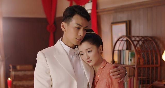12年后新版《小娘惹》开播惹回忆杀,老版女主欧萱发文感谢,感动