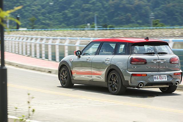 乐趣俱乐部！试驾小改款MINI JCW Clubman