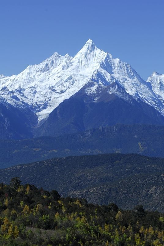 哪些无法被“征服”的大山，人类至今都没有登顶过的绝对净土！