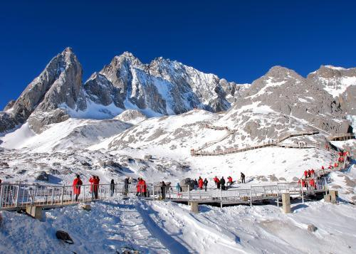 哪些无法被“征服”的大山，人类至今都没有登顶过的绝对净土！
