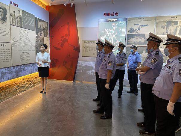 息县公安交警大队开展建党99周年纪念活动