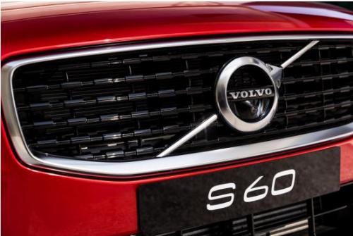 全新S60秉承了北欧的全部设计理念，带给消费北欧的奢华
