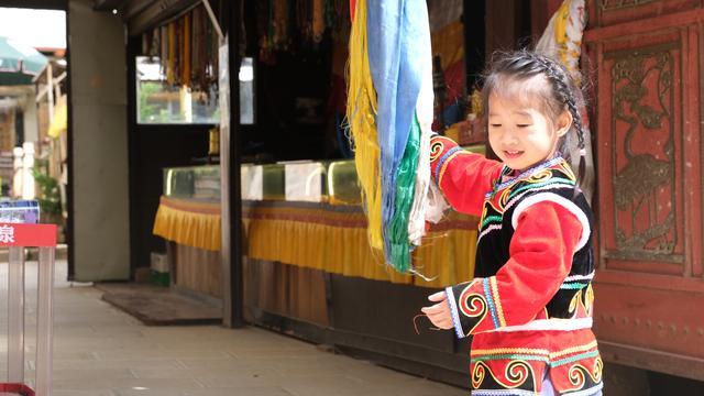 香格里拉第一站：带娃走进“小布达拉宫”噶丹·松赞林寺