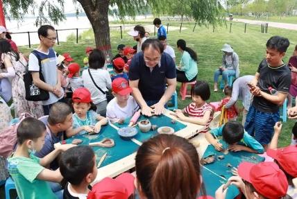 公益性“少年Pi图书馆计划”已成为滨州“童年品牌”