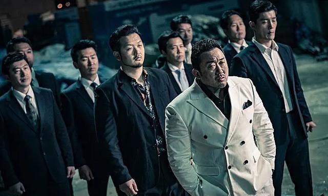 黑帮大佬和警察联手追踪连环杀人犯，韩国电影《恶人传》太上头