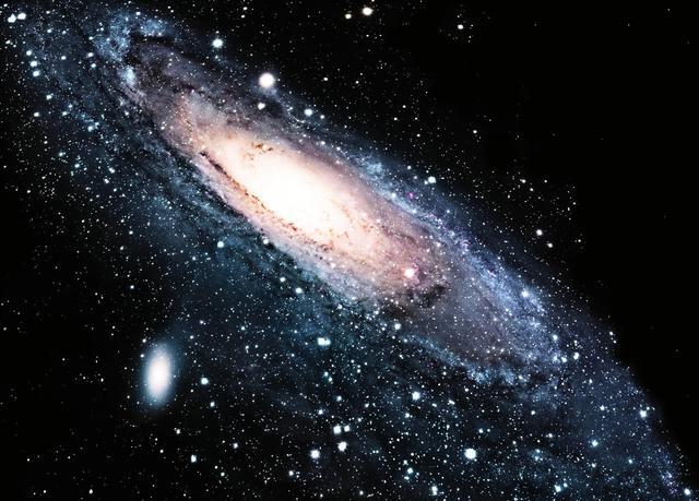 15亿像素的仙女座星系长什么样？科学家：能辨出超过一亿颗恒星