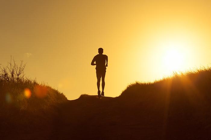 夏季高温该如何跑步？知道这几点，避免我们的身体受到伤害