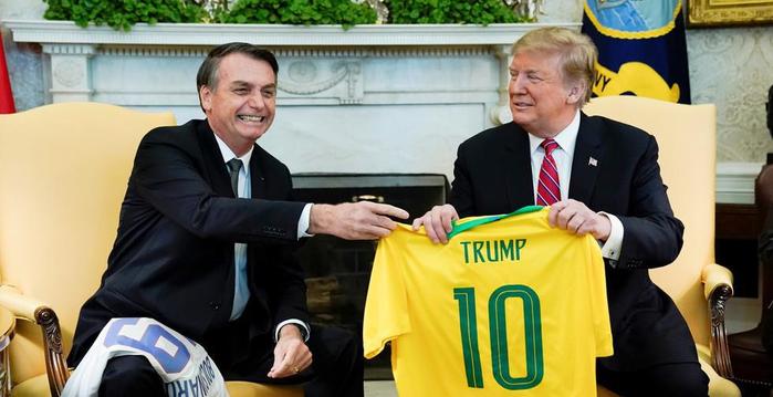 巴西总统中招吃“神药”，要将学习特朗普进行到底？