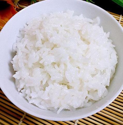 吃不完的米饭别再直接放冰箱！行家都是这么保存的，早了解早知道
