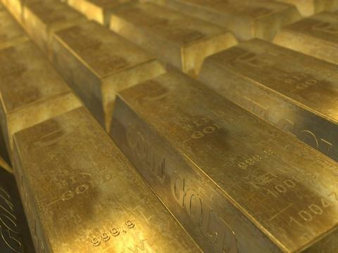 黄金价格创9年新高，为啥经济越不好黄金就涨得越好呢？