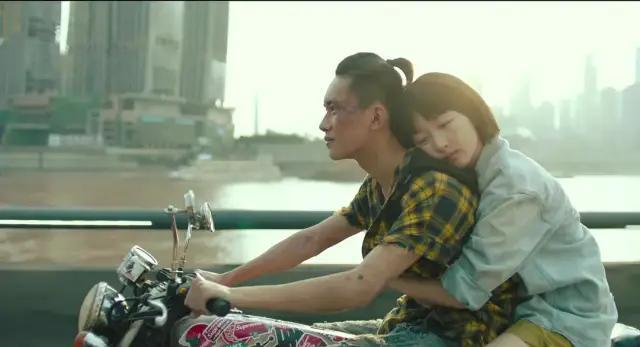 《少年的你》在韩国上映，网友打出9.4的高分，但票房惨淡