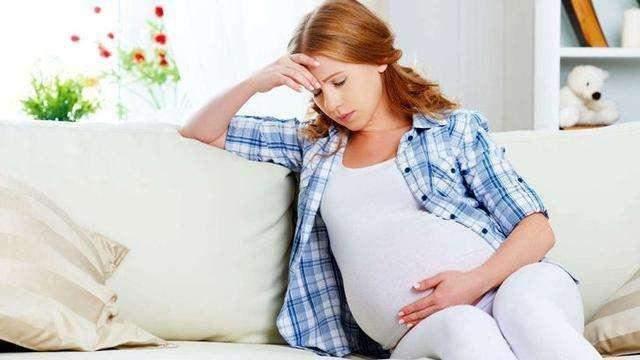 怀孕中晚期缺氧最常见，孕妇有3个表现代表胎儿不舒服