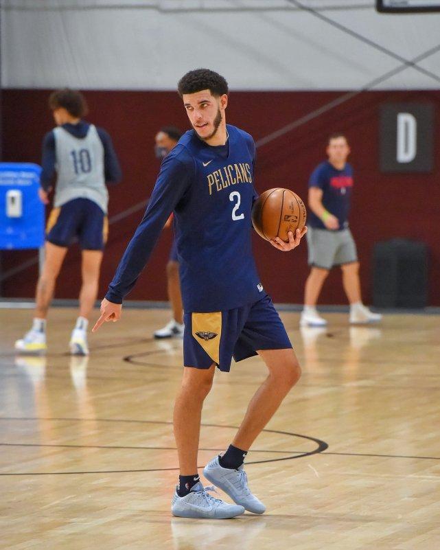 NBA多队首次合练！乔治苦练东契奇拿球砸横梁，锡安冲起来可怕