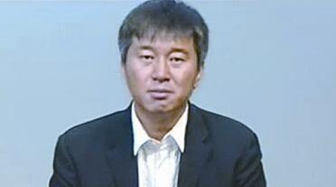 法庭揭发妻子，2009年满文军夫妇涉毒被抓，大义灭亲的他现状如何