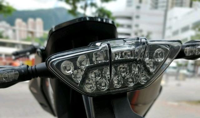 KTM890 Duke R，排量超越790 Duke的又一匹直2街车猛兽