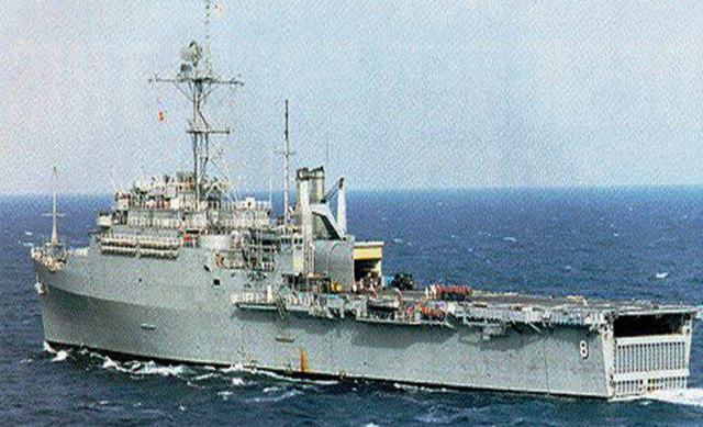 飞来横祸！印度造船厂破产，还没影国产两栖攻击舰遇找谁来造呢？