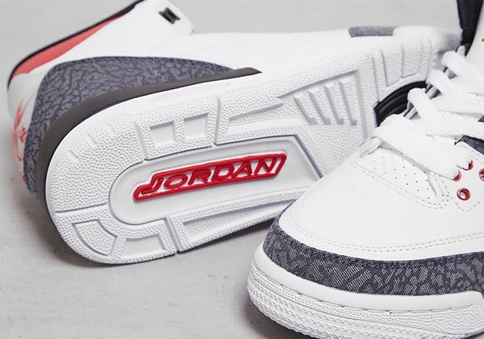 牛仔爆裂纹！新火焰红 Air Jordan 3 细节曝光，下月发售！