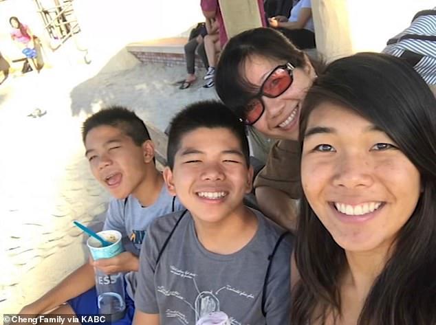 美国13岁亚裔男孩现新冠病毒症状，将自己隔离卧室后，被发现死亡