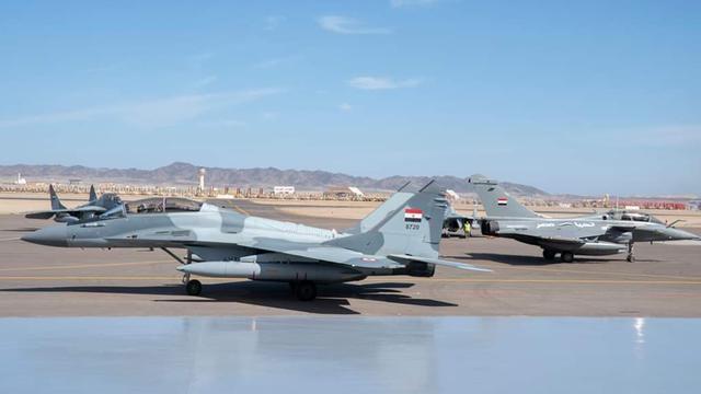 埃及空军成为非洲第一大空军！俄罗斯大批苏35全面交付，顶替歼7