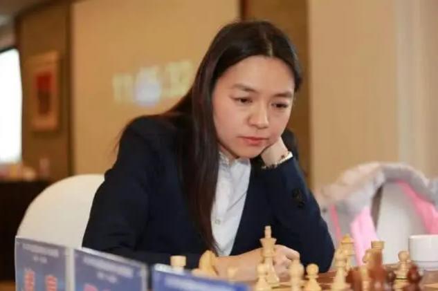 棋后诸宸和卡塔尔王子结婚多年，如今已入外国籍，同意丈夫多妻