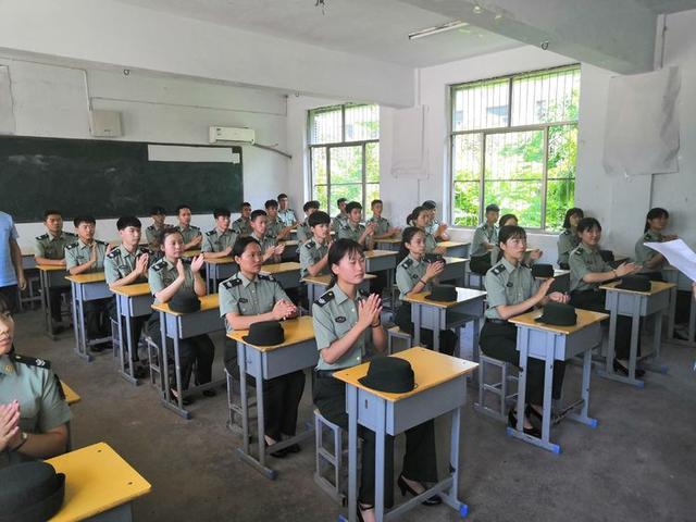 国防教育预备班（定向培养直招士官）开始报名了，初中毕业可就读